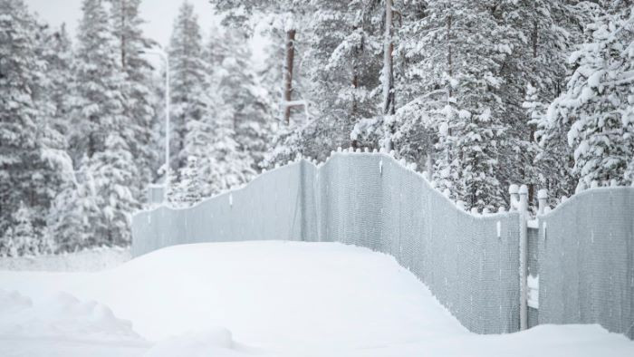 Финландските граничари се готвят да сложат допълнителни временни бариери на границата